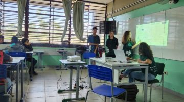 Atividade com alunos do ensino médio em maio de 2024 (São Carlos, SP)